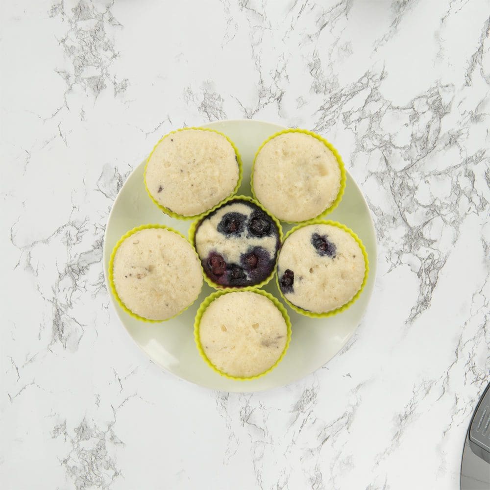 blueberry-cupcake_s-57