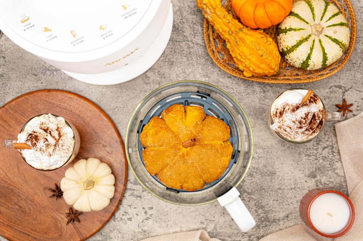 air-fryer-bread-pumpkin-aaf-360-4