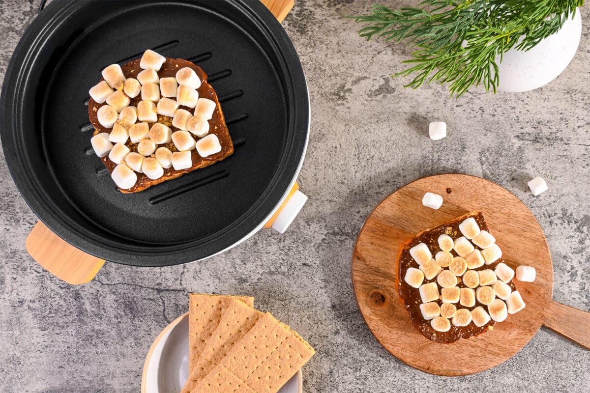smores-toast-amc-130_3